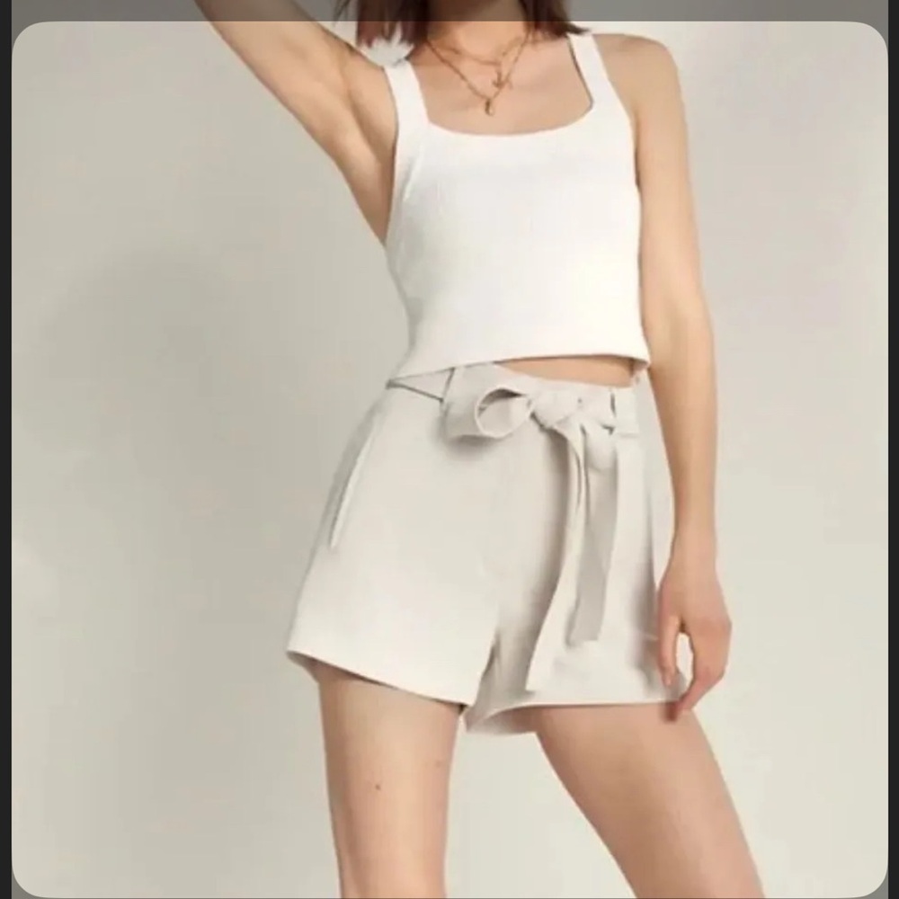 Wilfred Tan High Waist Shorts with Elegant Tie-Waist